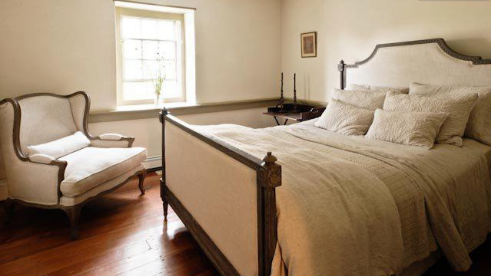 OldestStone Farm Guest Room